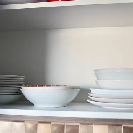 Your Deluxe In Center