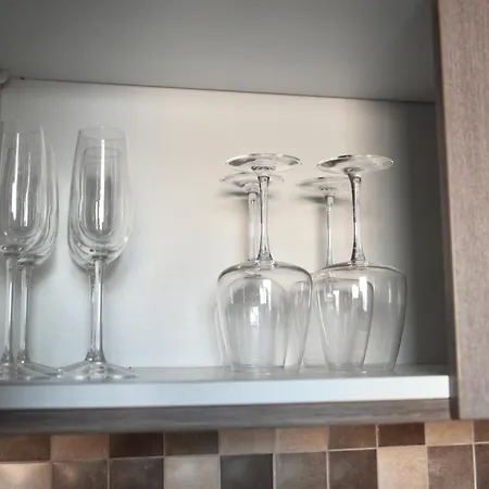 Your Deluxe In Center Apartament *