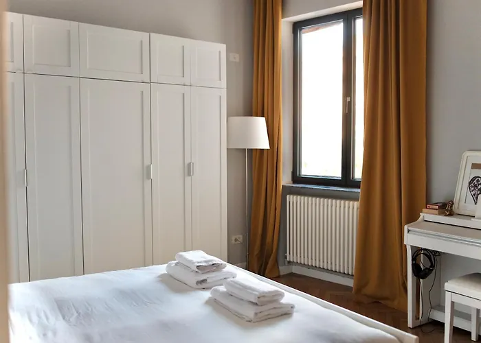 Your Deluxe In Center Bukarest