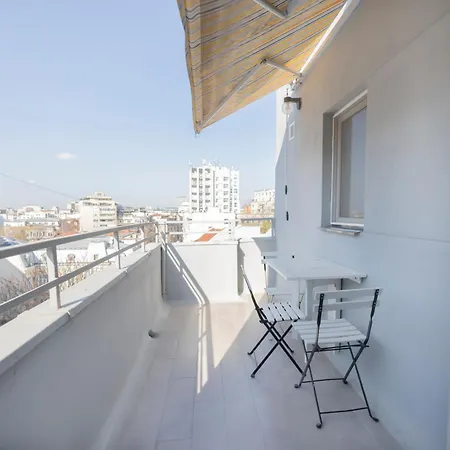 Your Deluxe In Center Бухарест