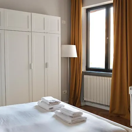 Your Deluxe In Center Bucharest