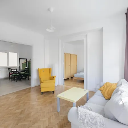 Your Deluxe In Center Bucarest