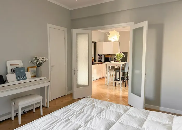 Your Deluxe In Center * ブカレスト