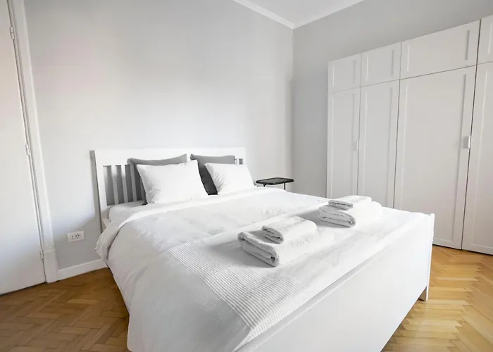 Your Deluxe In Center * Bucharest