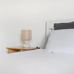 Your Deluxe In Center Apartman *