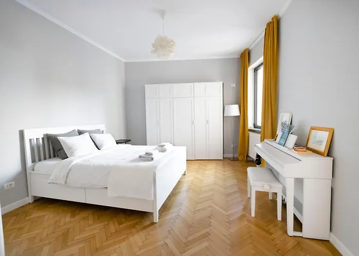 Your Deluxe In Center Apartamento Bucareste